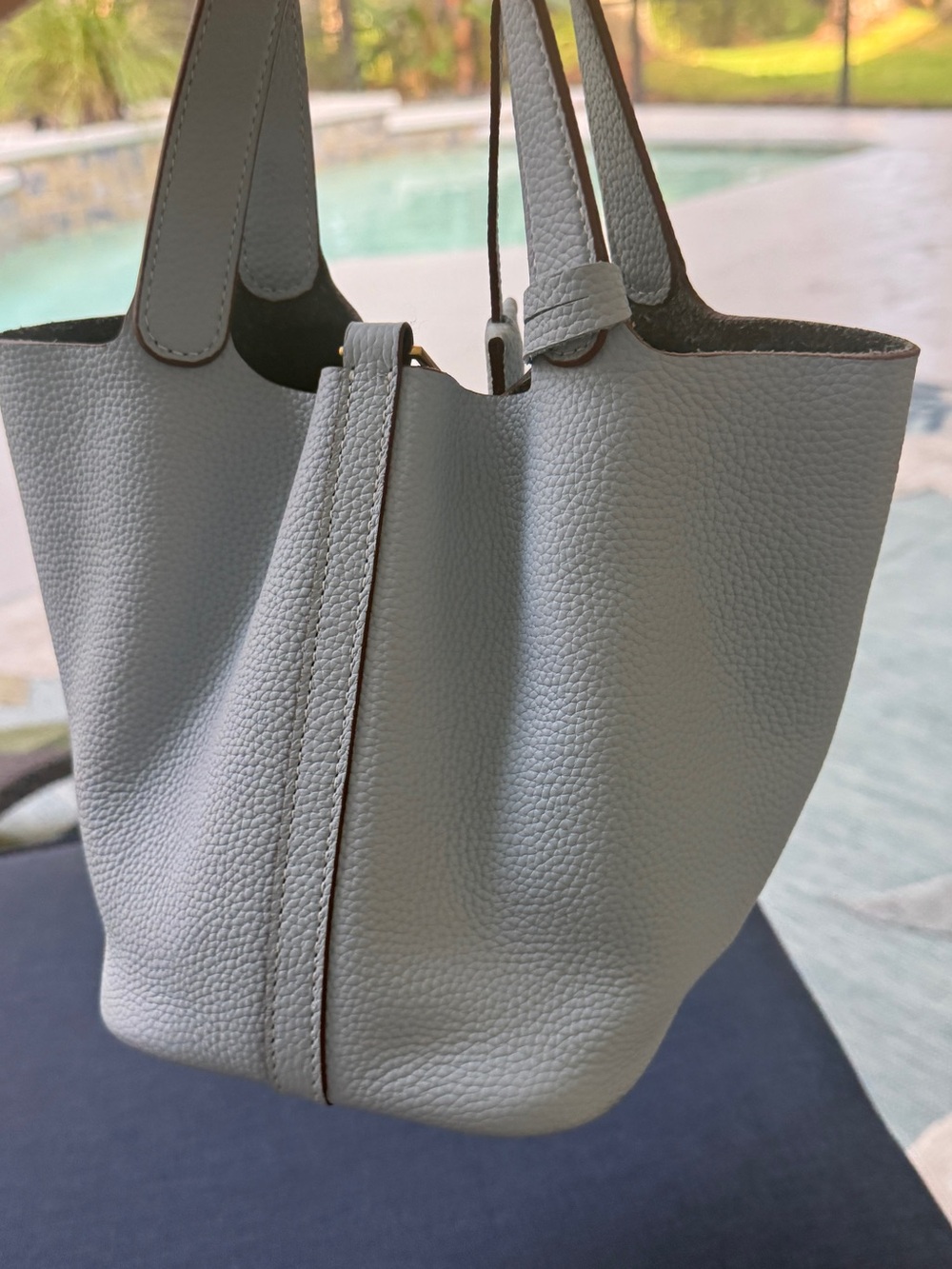 Women's Pebbled Tote Bag in Light Gray - Soft Double-Handle Carry
